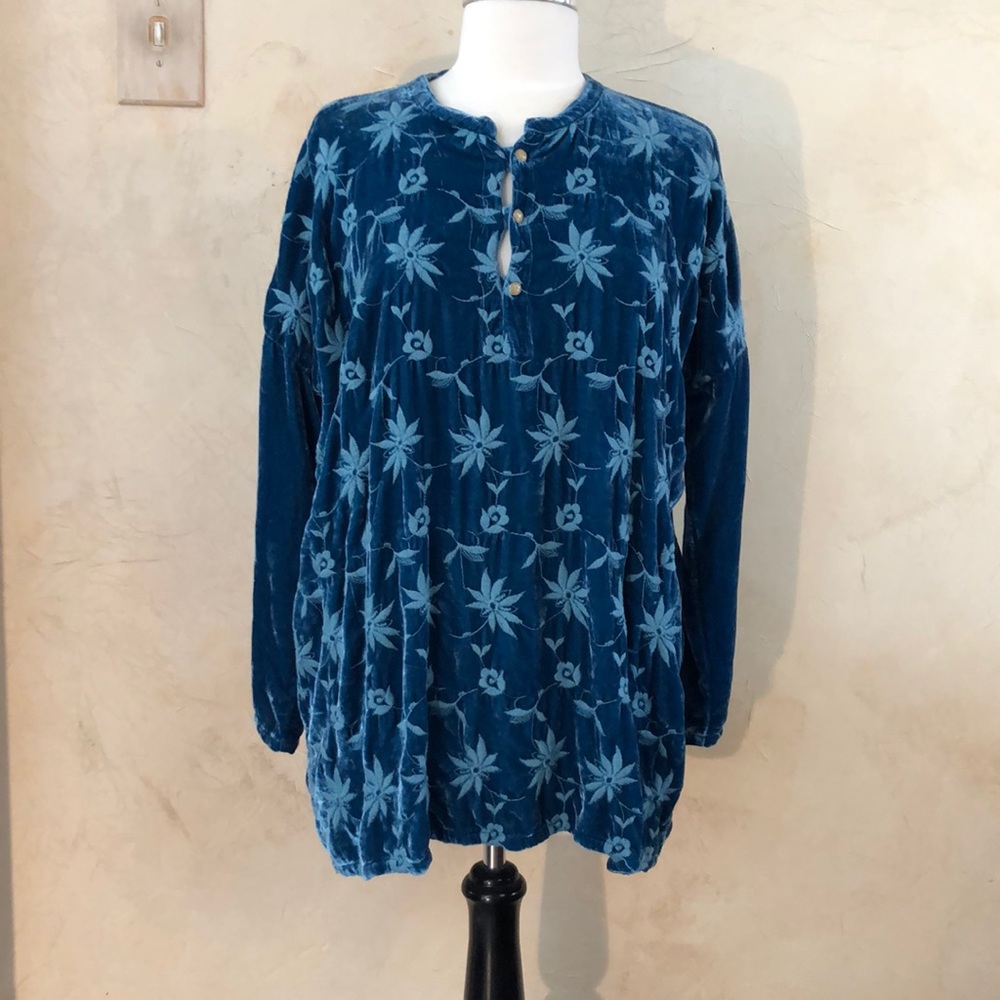 Johnny Was Velvet Tunic Size Small